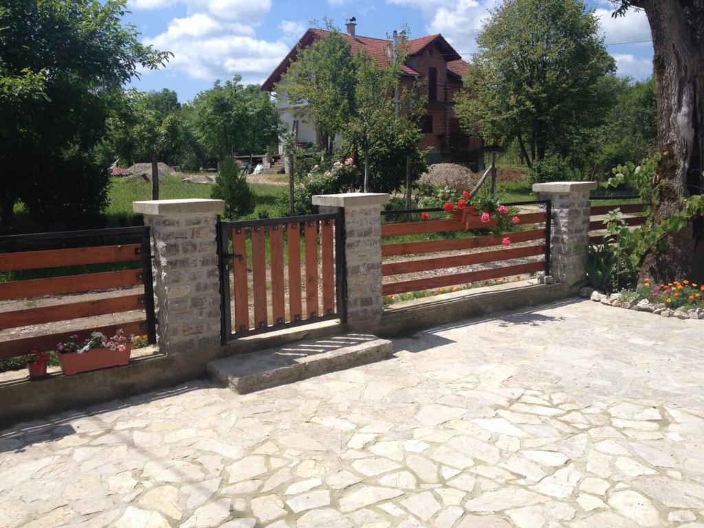 Holiday Home Boba Раковица Экстерьер фото