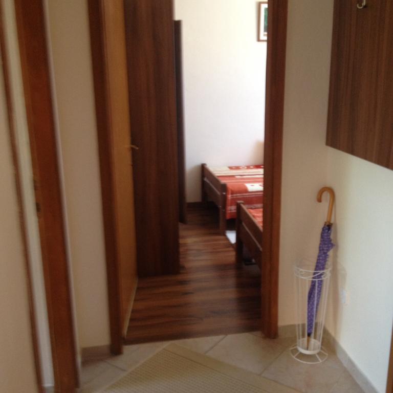 Holiday Home Boba Раковица Экстерьер фото